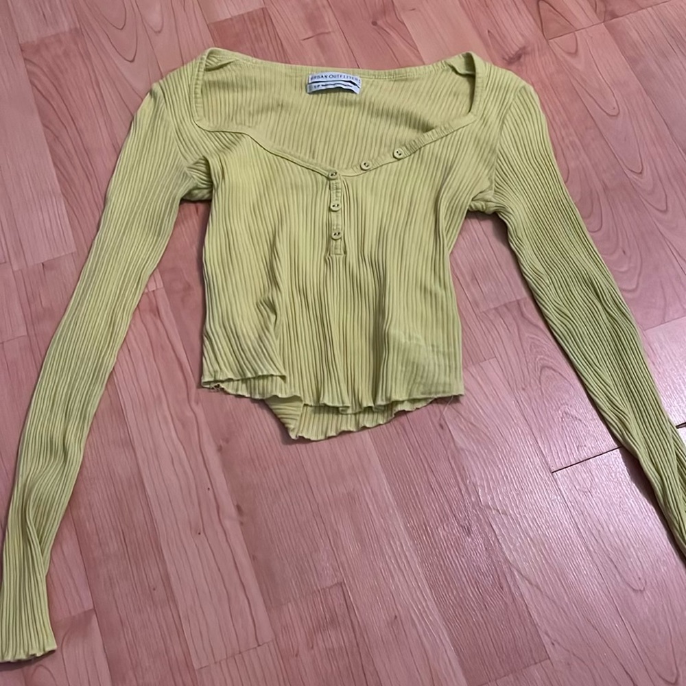 Long sleeve Urban Outfitters Crop Top
